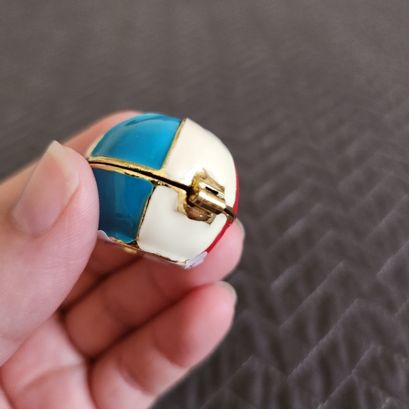 Art Form Objet d' Work of Art Fine Collectibles Enameled Beach Ball Trinket Box - Picture 8 of 16
